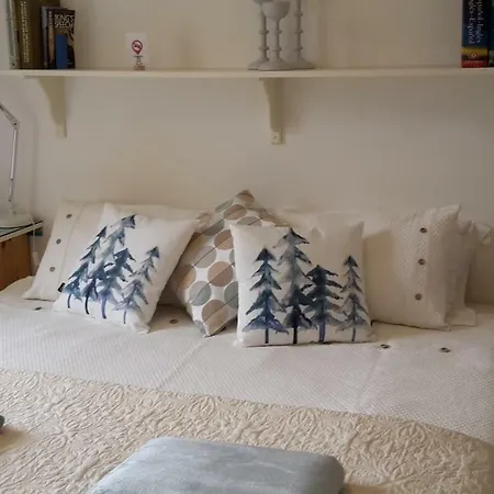 Les Sapins Bed & Breakfast *